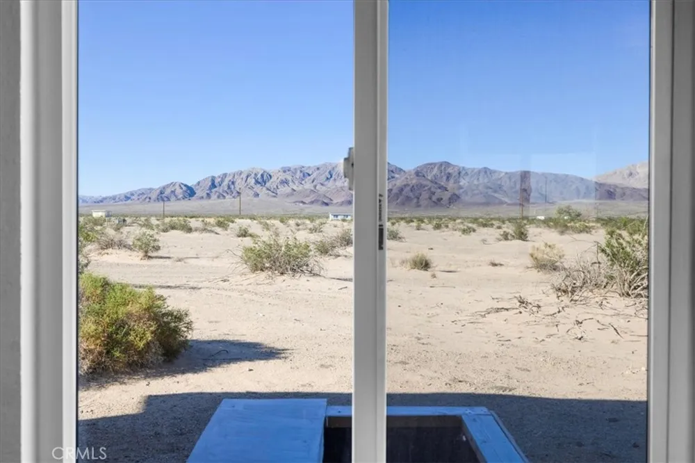 84753 Eddie Albert 29 Palms, CA 92277