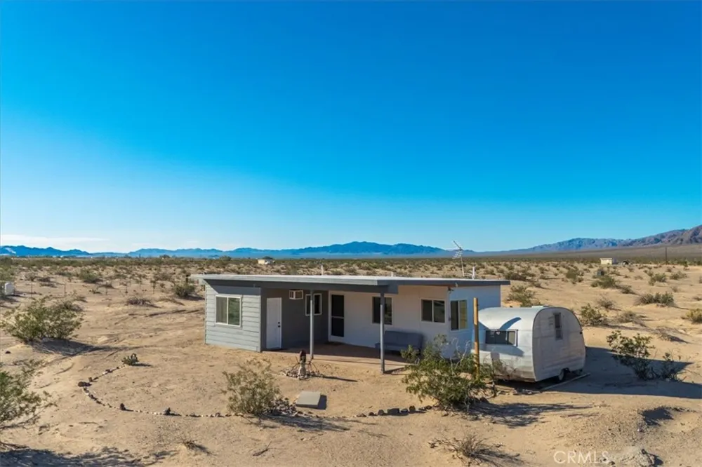 84753 Eddie Albert 29 Palms, CA 92277