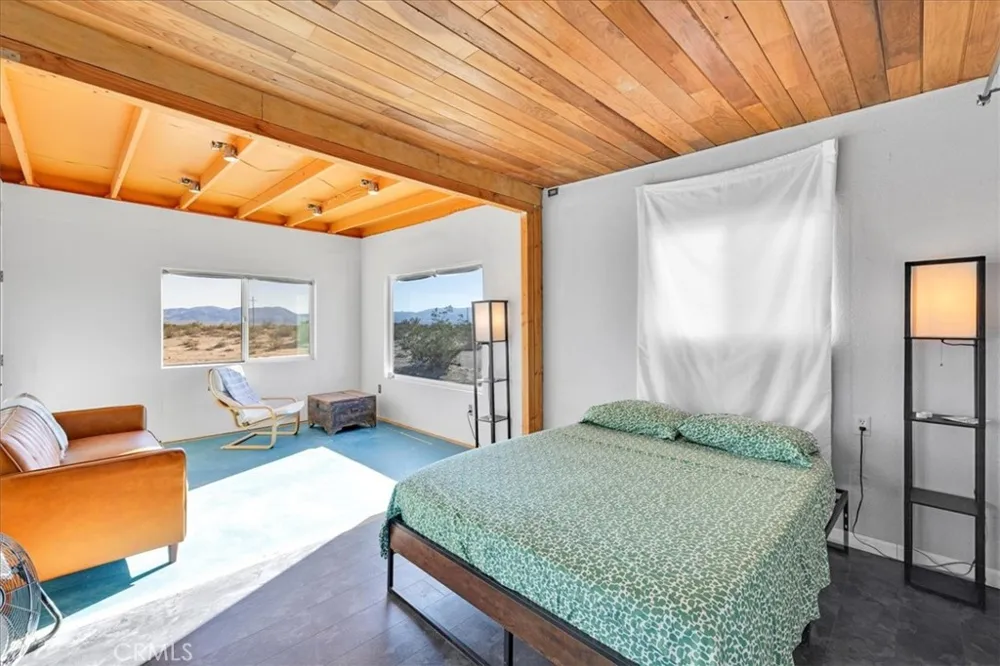 84753 Eddie Albert 29 Palms, CA 92277