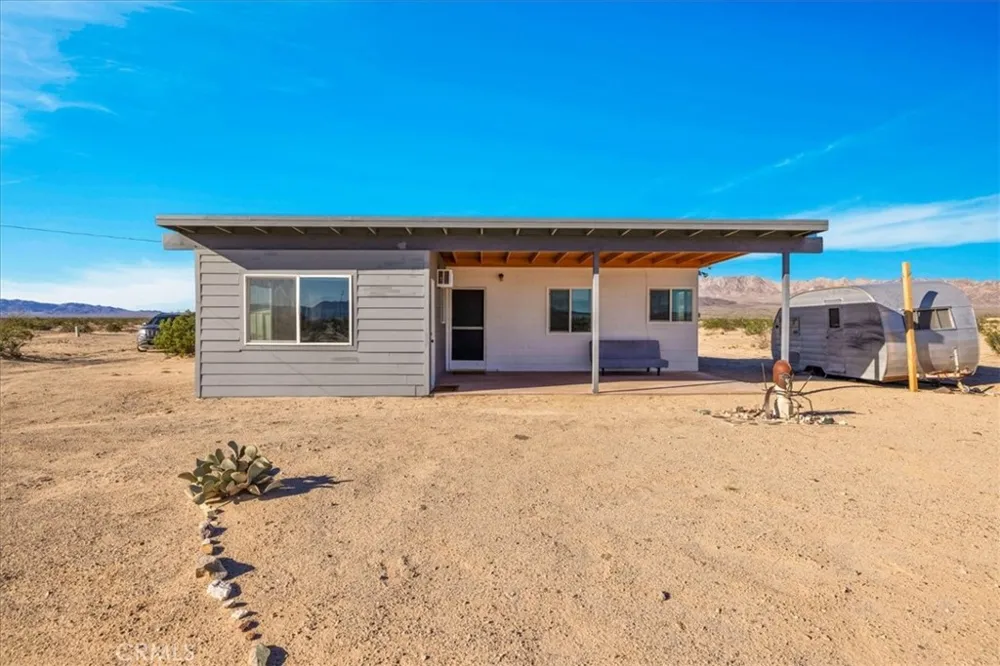 84753 Eddie Albert 29 Palms, CA 92277