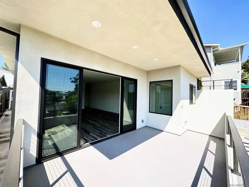 426 Sloane Ave San Diego, CA 92103