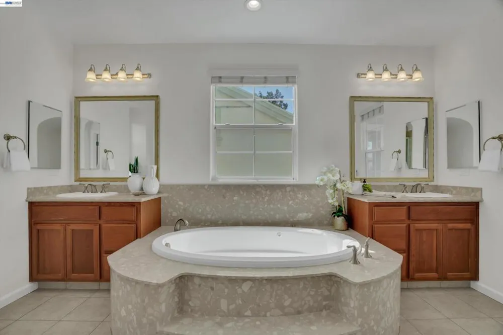 3567 Cinnamon Ridge Rd San Ramon, CA 94582