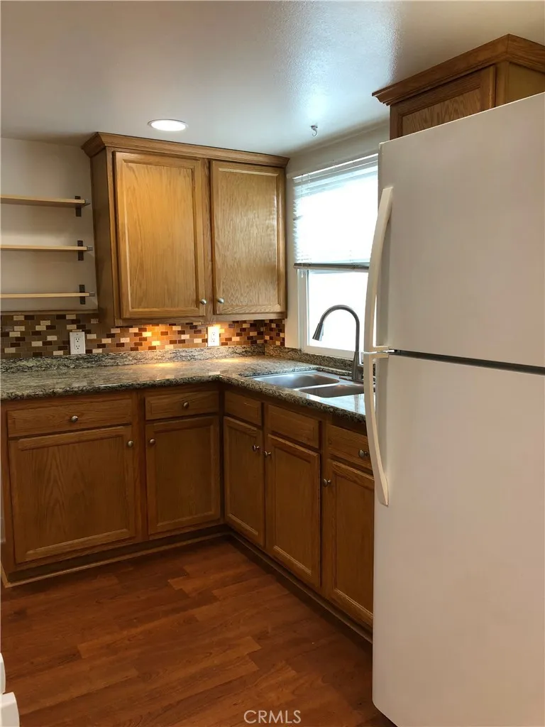 933 10th Street #A Huntington Beach, CA 92648