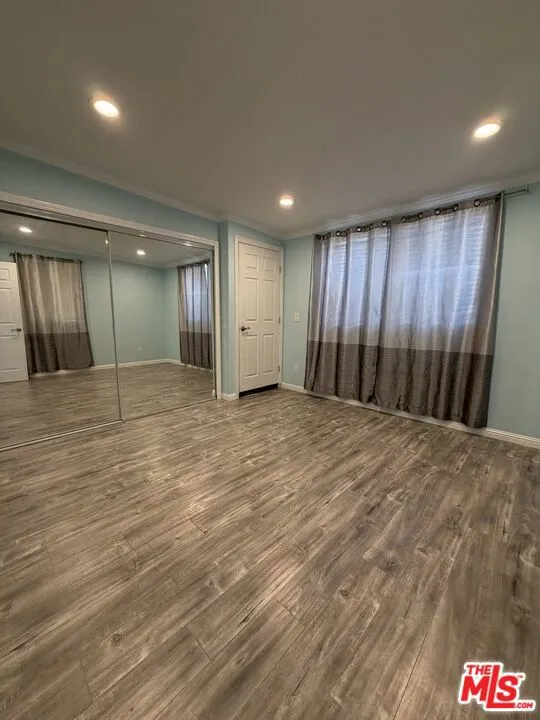 10006 Samoa Avenue Tujunga, CA 91042