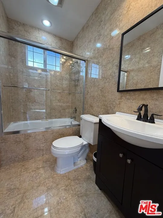 10006 Samoa Avenue Tujunga, CA 91042