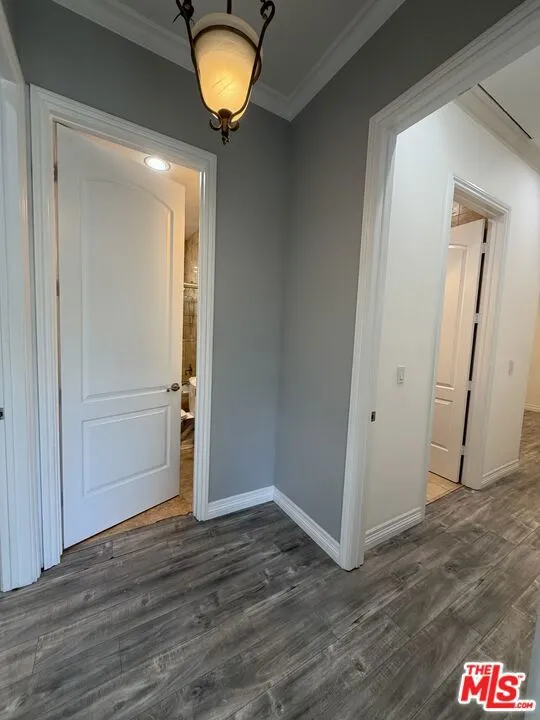 10006 Samoa Avenue Tujunga, CA 91042