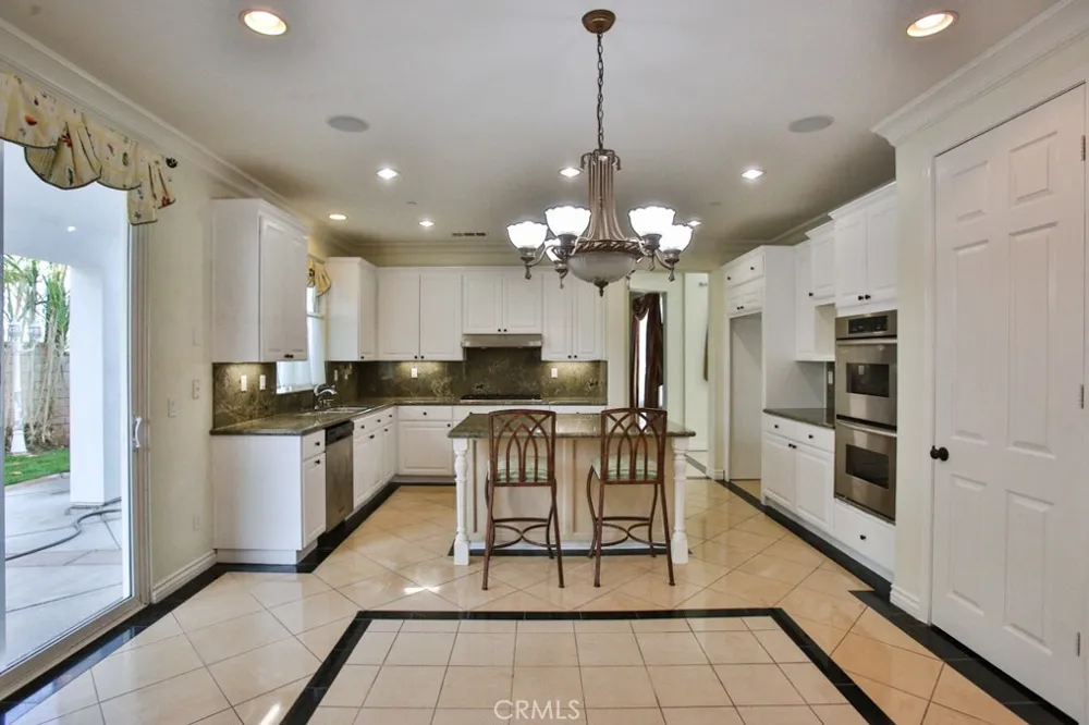 4486 Southern Pointe Lane Yorba Linda, CA 92886
