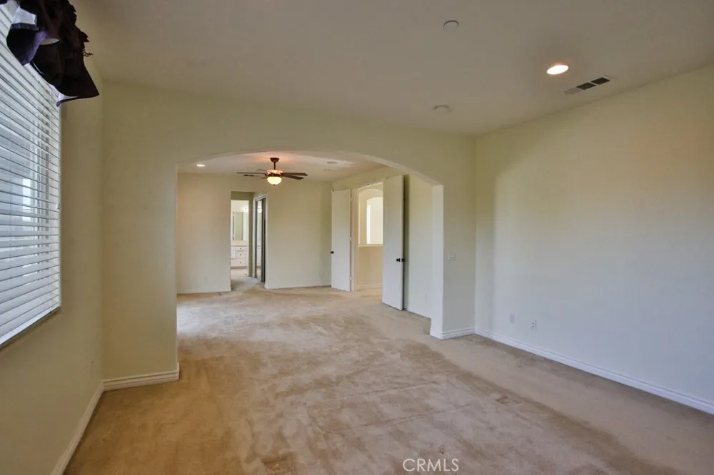 4486 Southern Pointe Lane Yorba Linda, CA 92886