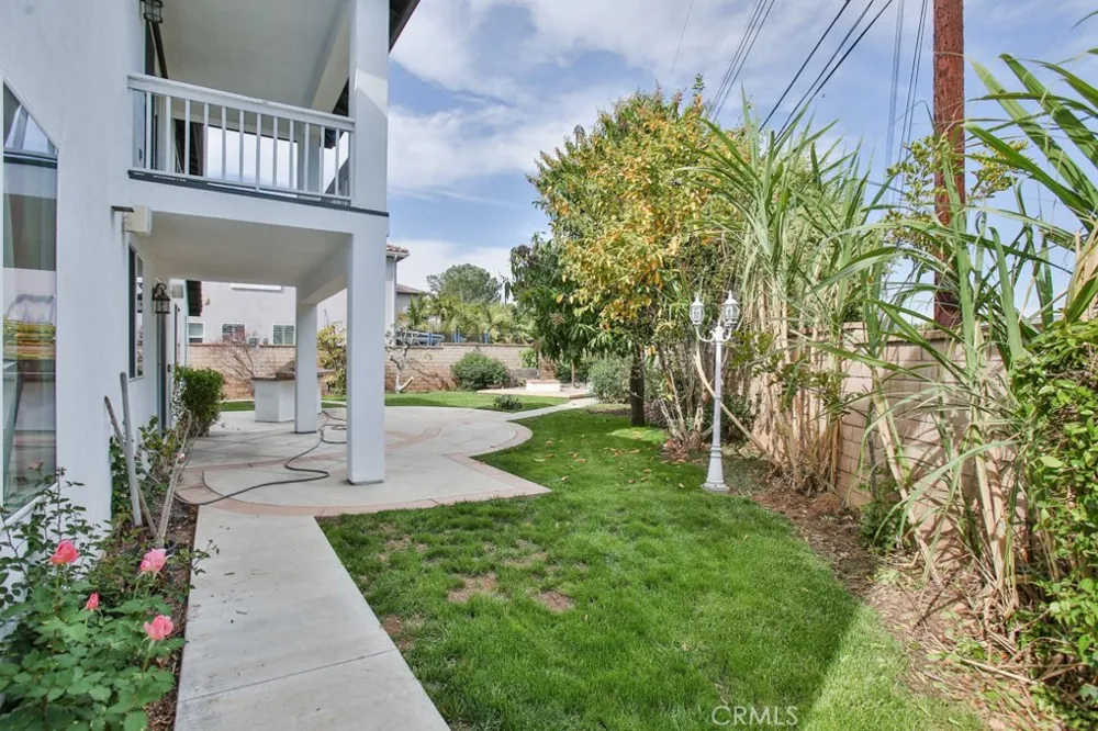 4486 Southern Pointe Lane Yorba Linda, CA 92886