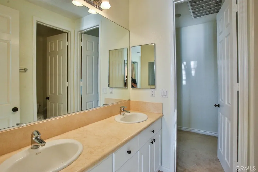 4486 Southern Pointe Lane Yorba Linda, CA 92886