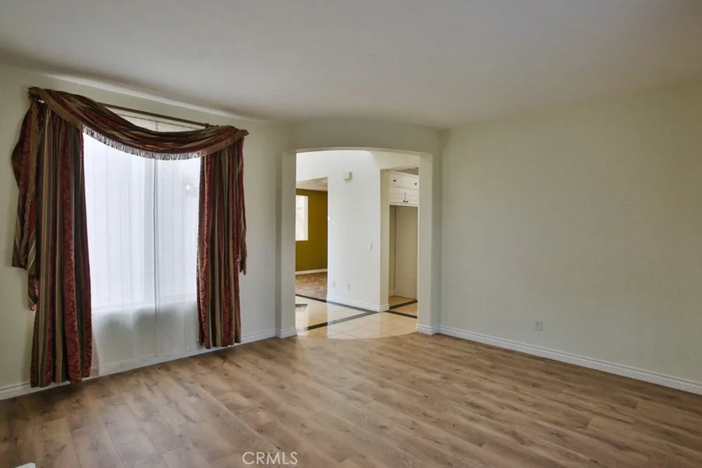 4486 Southern Pointe Lane Yorba Linda, CA 92886