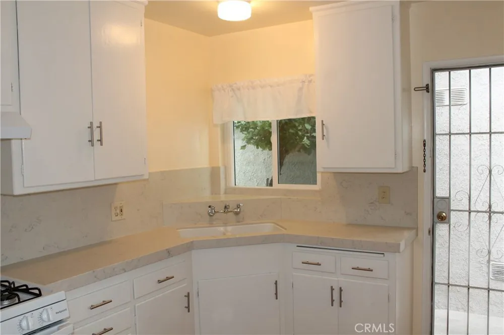 445 E Providencia Avenue #A Burbank, CA 91501