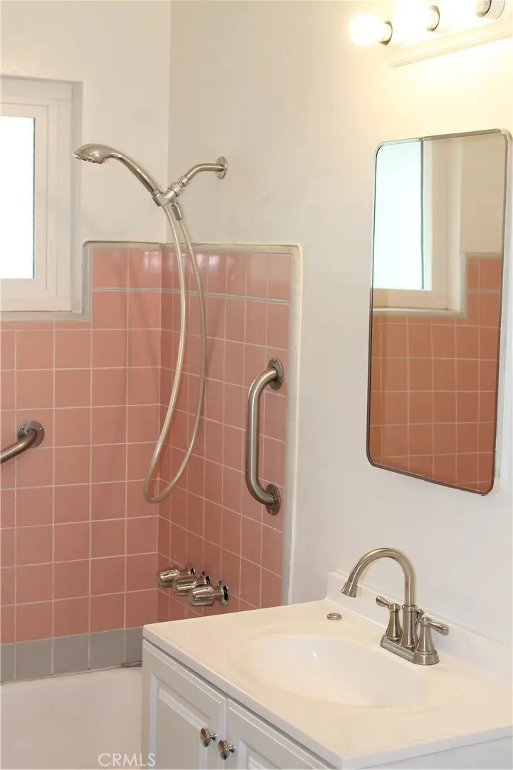 445 E Providencia Avenue #A Burbank, CA 91501