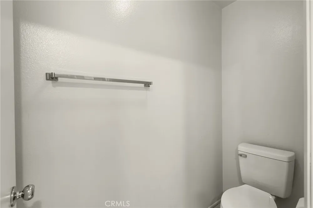 4431 Honeyglen Court Moorpark, CA 93021