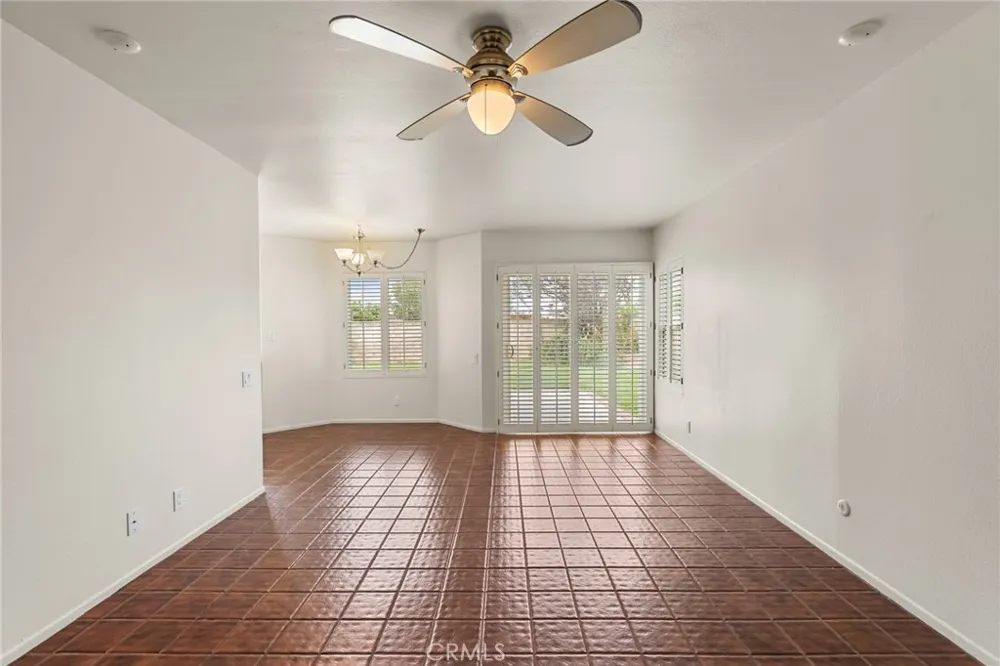 4431 Honeyglen Court Moorpark, CA 93021
