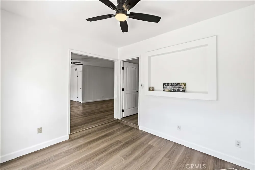 16615 Tupper Street North Hills, CA 91343