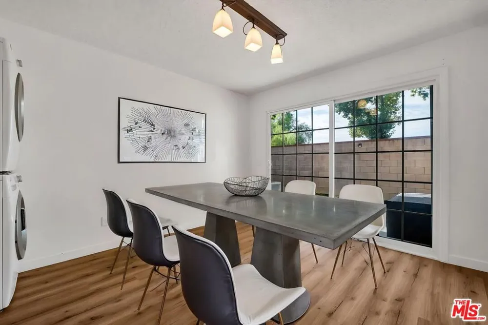 351 S Monte Vista Street #7 La Habra, CA 90631