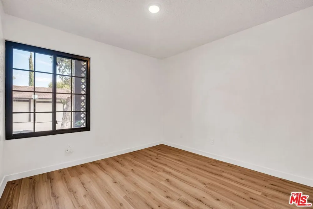 351 S Monte Vista Street #7 La Habra, CA 90631