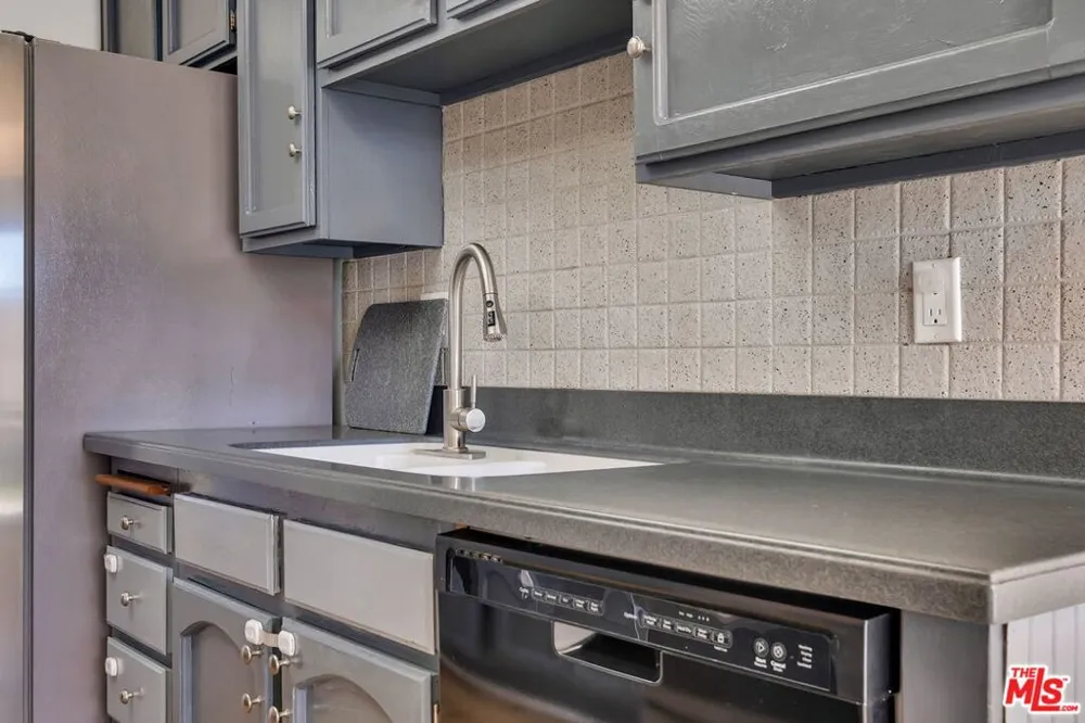 351 S Monte Vista Street #7 La Habra, CA 90631