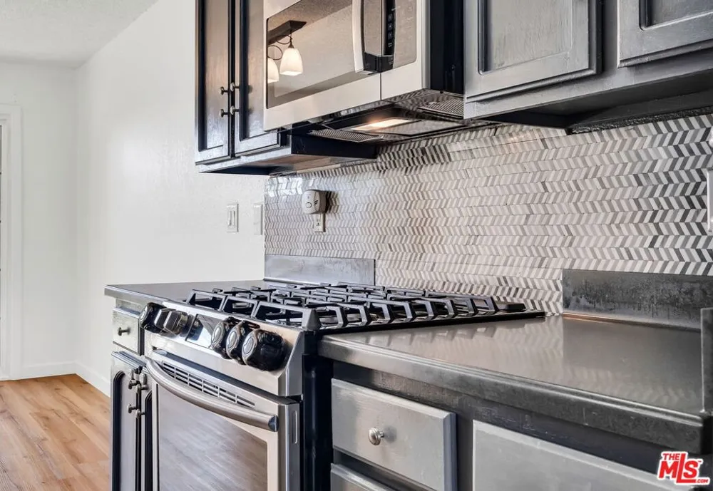 351 S Monte Vista Street #7 La Habra, CA 90631