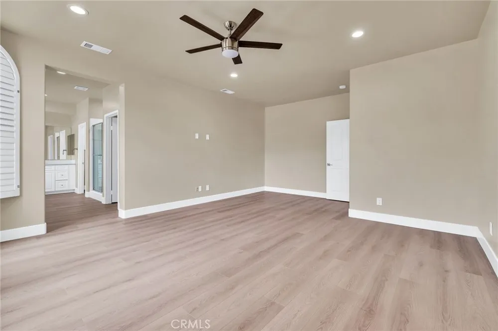 3301 Terrace Ridge Long Beach, CA 90804