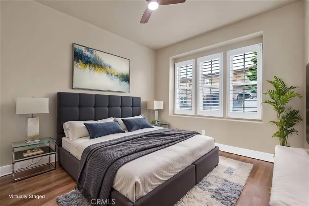 3301 Terrace Ridge Long Beach, CA 90804