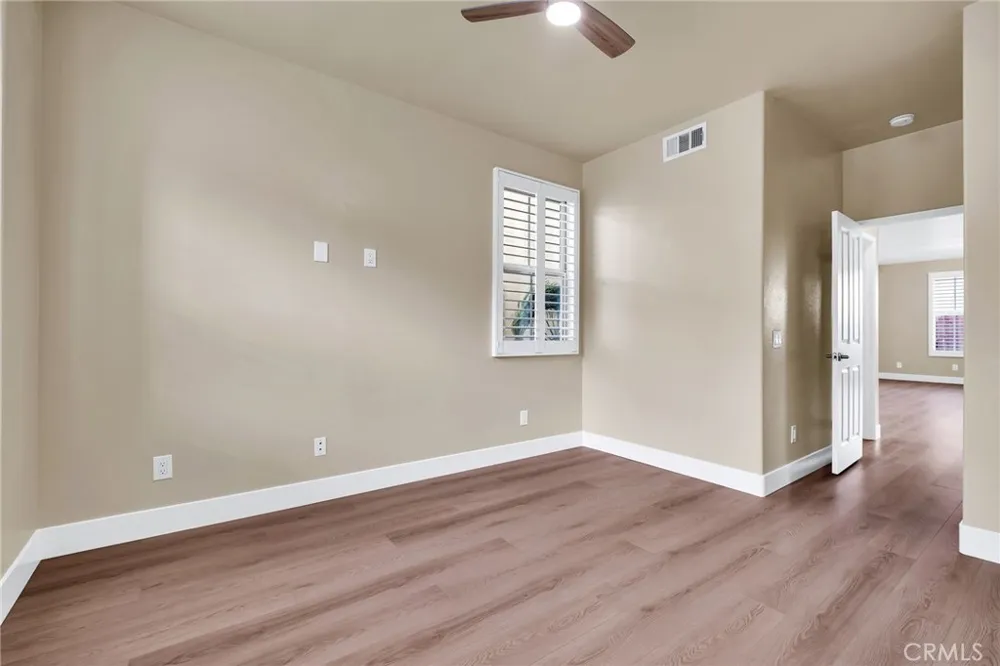 3301 Terrace Ridge Long Beach, CA 90804