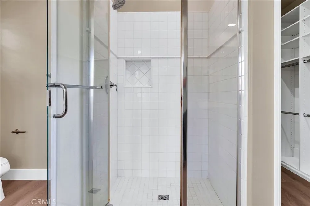3301 Terrace Ridge Long Beach, CA 90804
