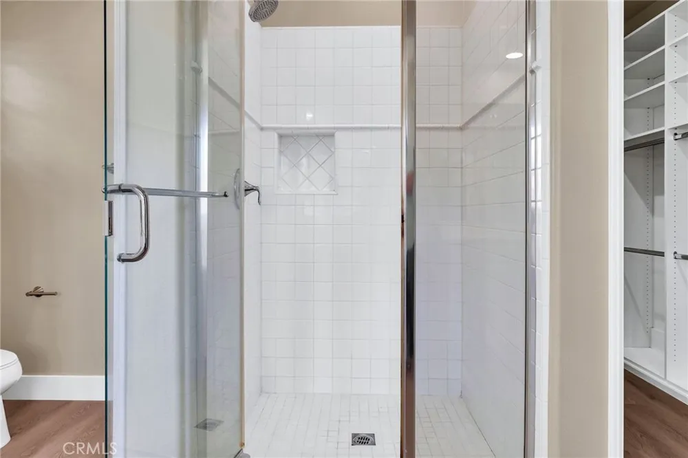 3301 Terrace Ridge Long Beach, CA 90804
