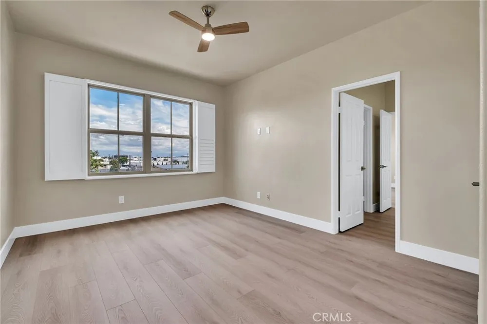 3301 Terrace Ridge Long Beach, CA 90804