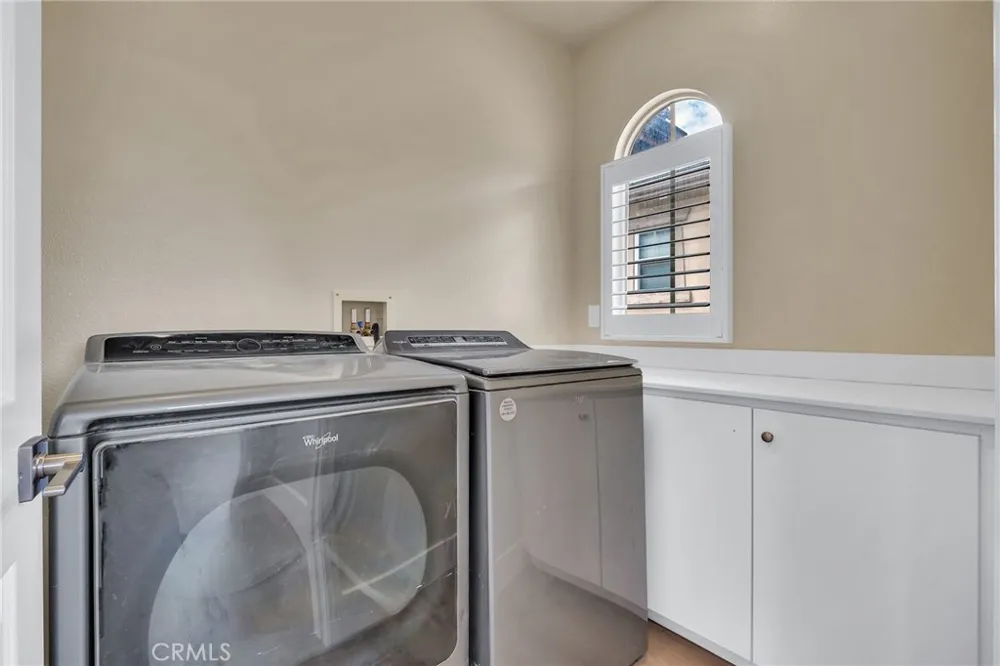 3301 Terrace Ridge Long Beach, CA 90804