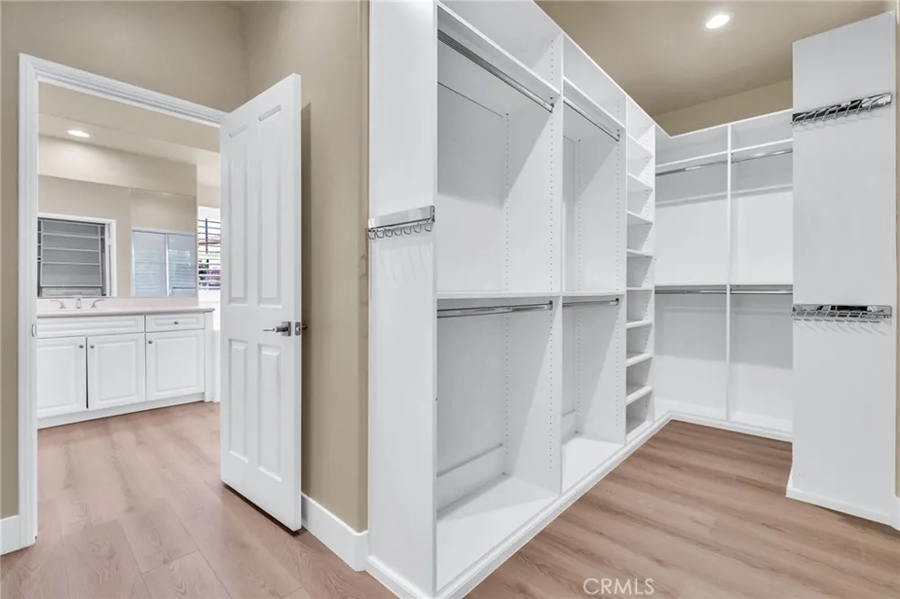 3301 Terrace Ridge Long Beach, CA 90804