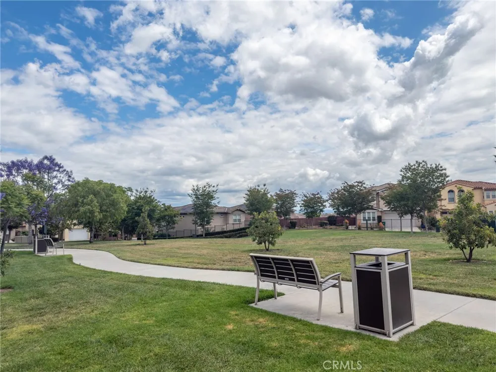 3301 Terrace Ridge Long Beach, CA 90804