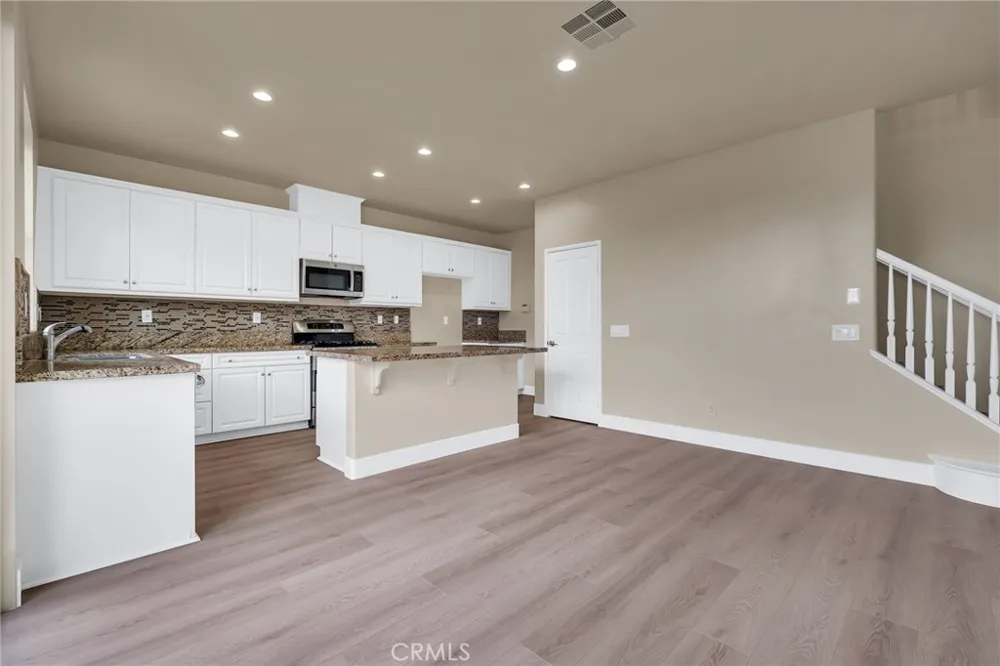 3301 Terrace Ridge Long Beach, CA 90804