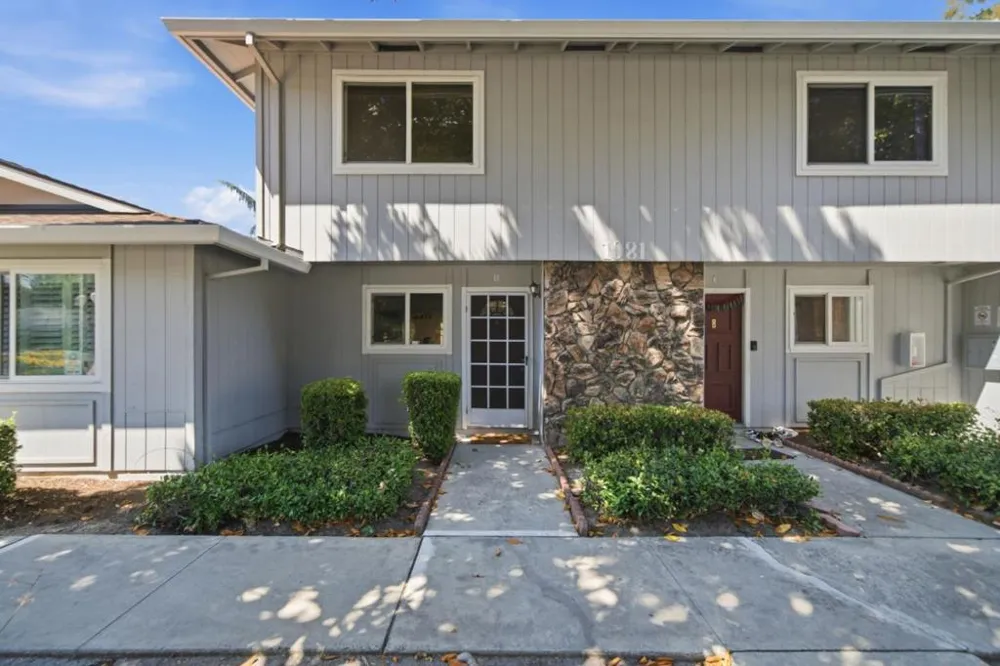 1081 Reed Avenue #B Sunnyvale, CA 94086