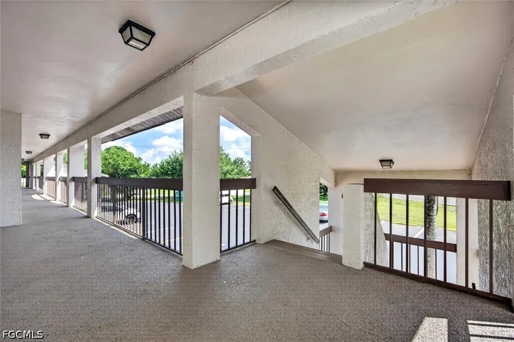 E 5th Street #21 Lehigh Acres, FL 33936