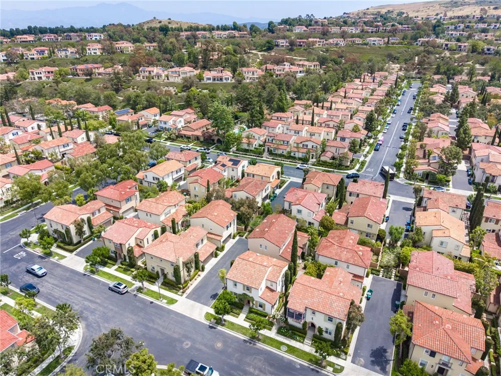 46 Arborside Irvine, CA 92603