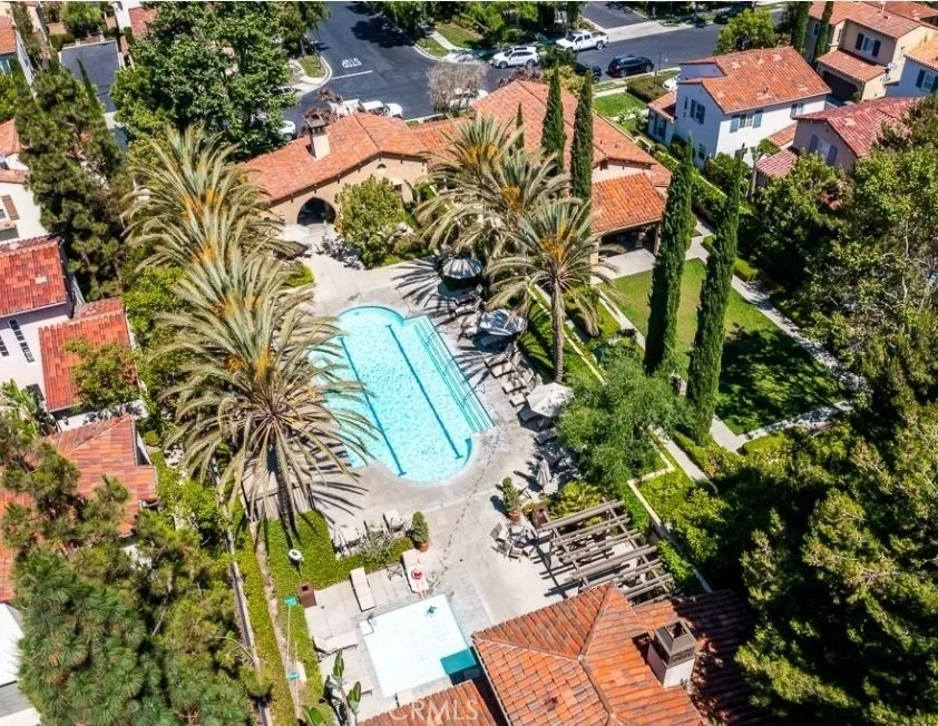 46 Arborside Irvine, CA 92603