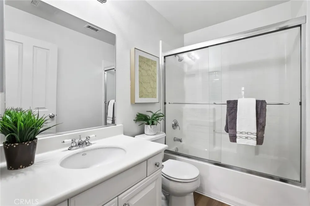 46 Arborside Irvine, CA 92603