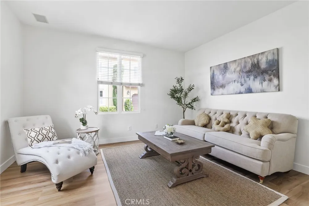 46 Arborside Irvine, CA 92603