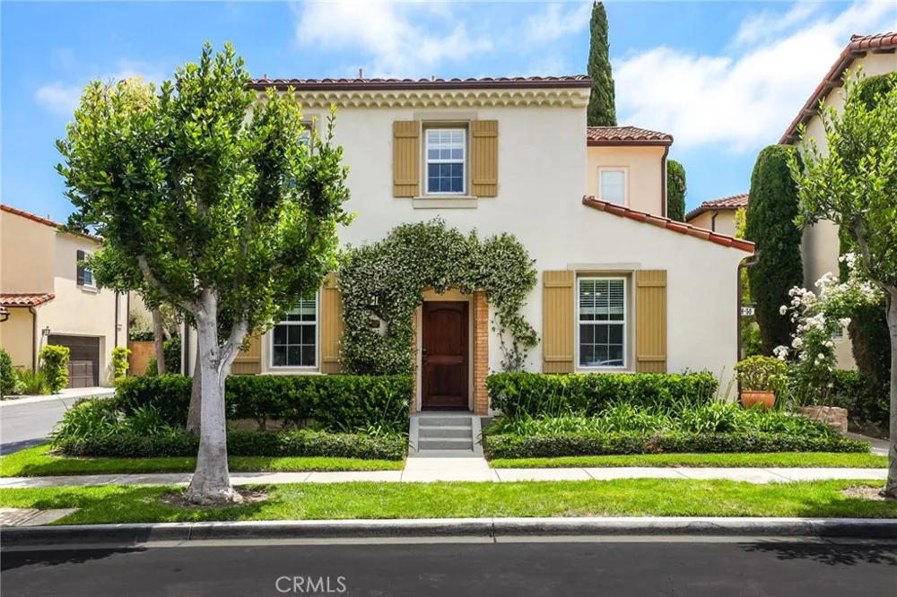 46 Arborside Irvine, CA 92603