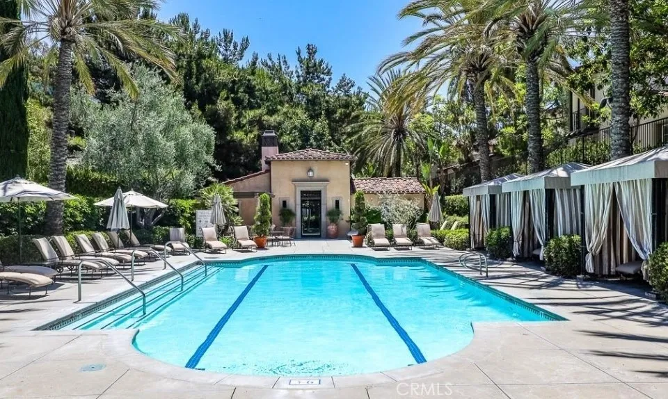46 Arborside Irvine, CA 92603