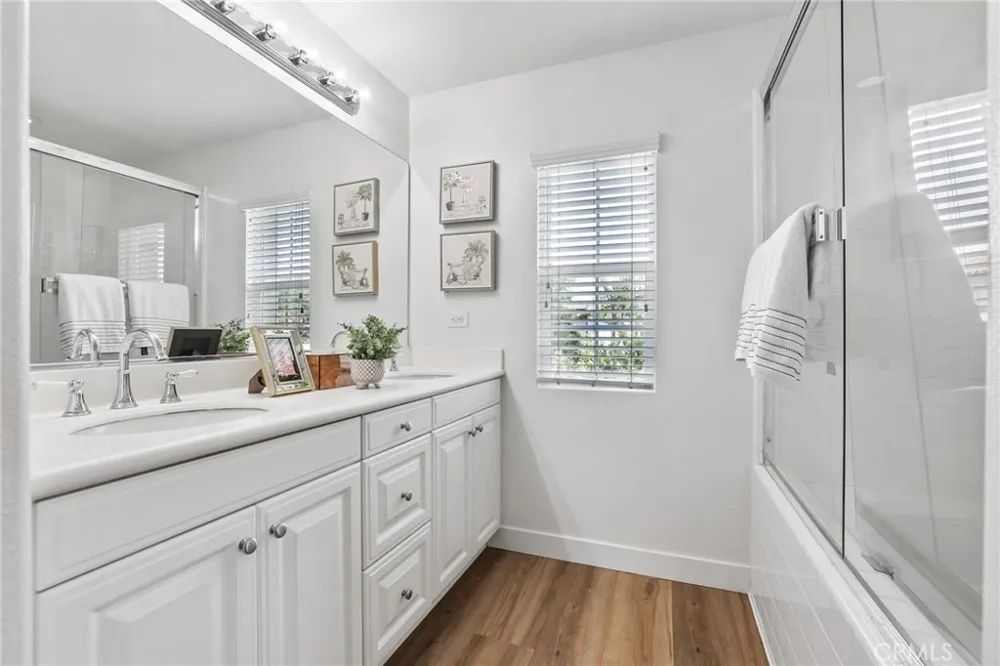46 Arborside Irvine, CA 92603