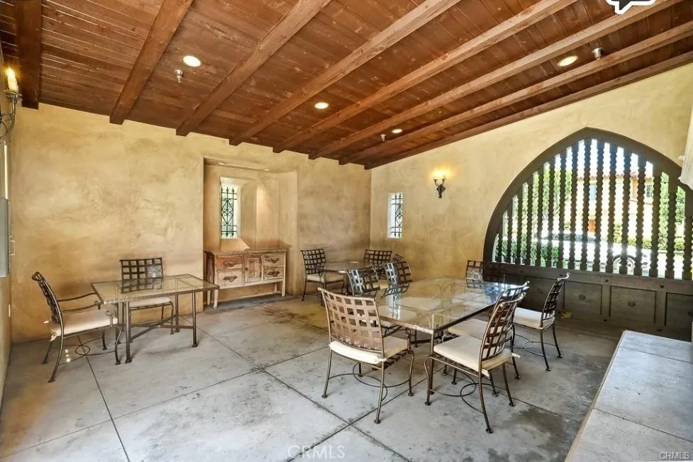 46 Arborside Irvine, CA 92603