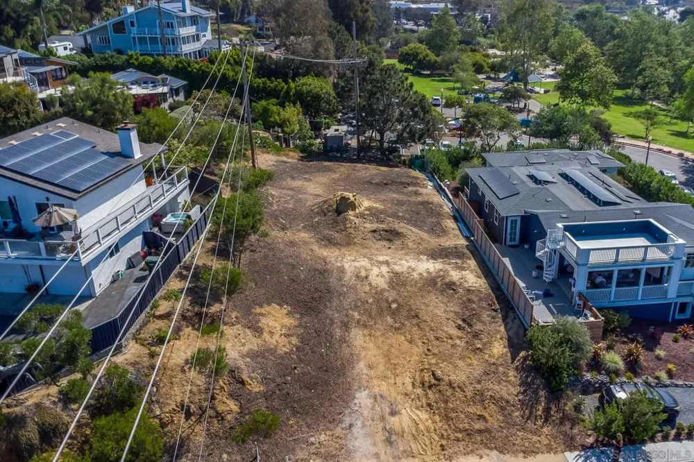 97 Vulcan Ave Encinitas, CA 92024