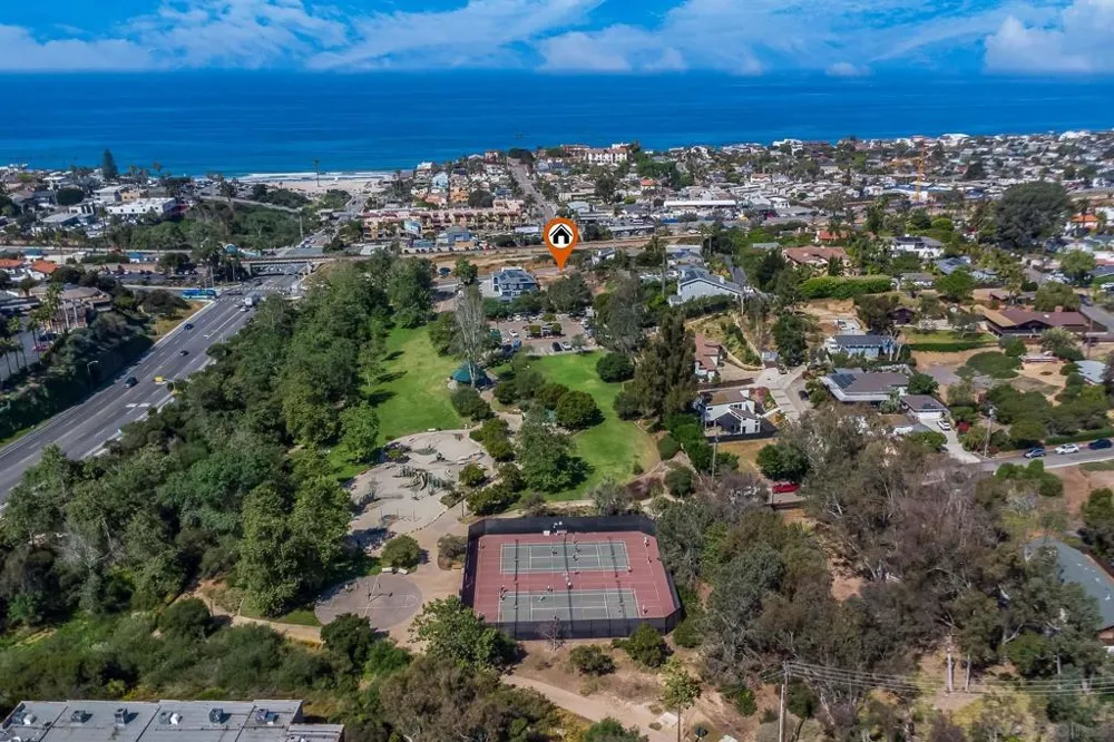 97 Vulcan Ave Encinitas, CA 92024