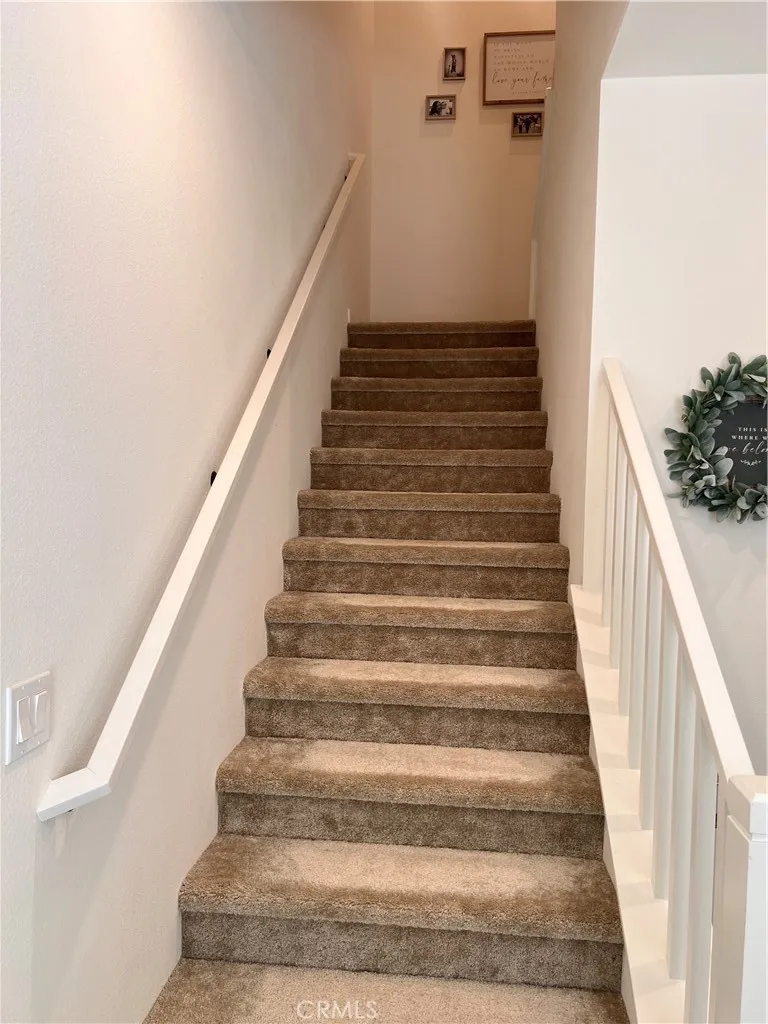16032 Sunny Court Fontana, CA 92336