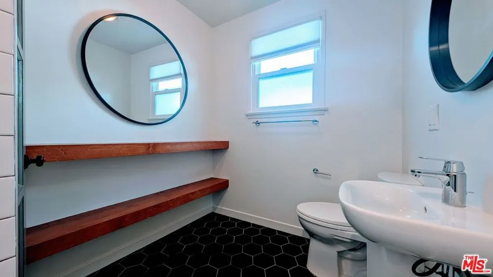1731 Franklin Street #2 Santa Monica, CA 90404
