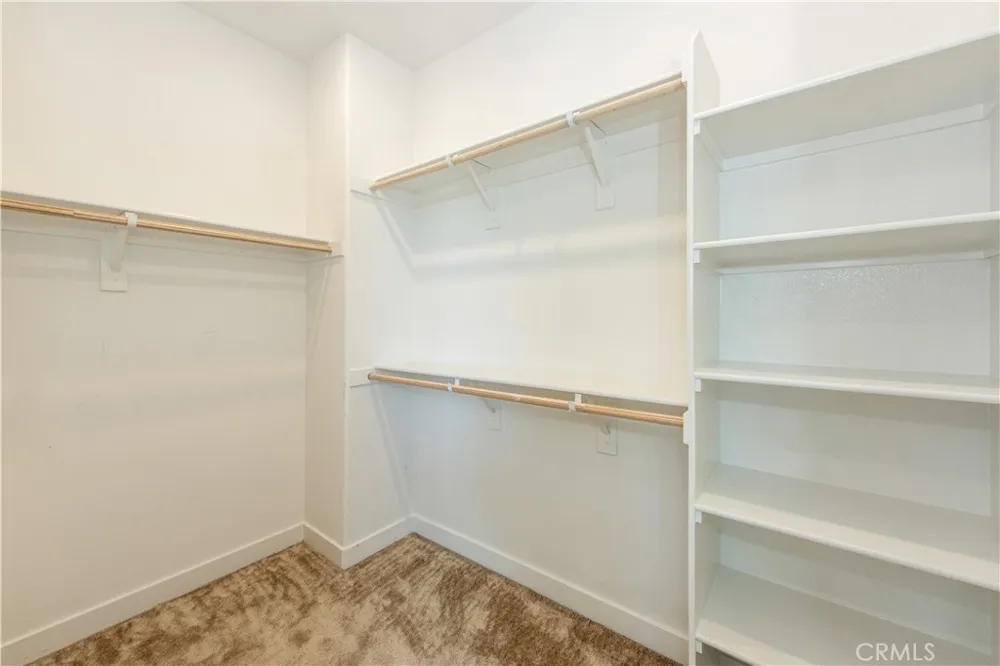 258 Sash Irvine, CA 92618