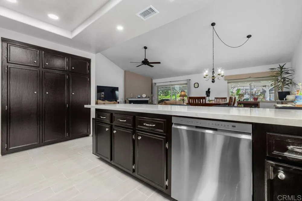 346 Hunter Court Alpine, CA 91901